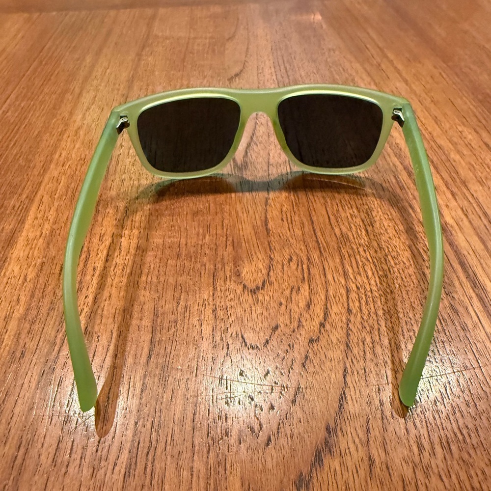 Ray-Ban RJ9057S 198/71 Junior Kid's Sunglasses 50 /15/ 130 3N - Picture 3 of 9